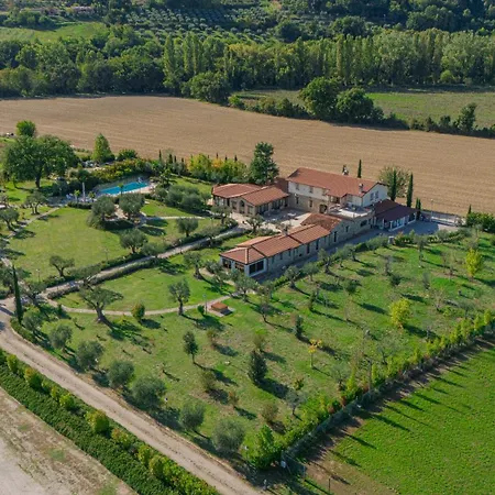 Resort Borgo Sante *